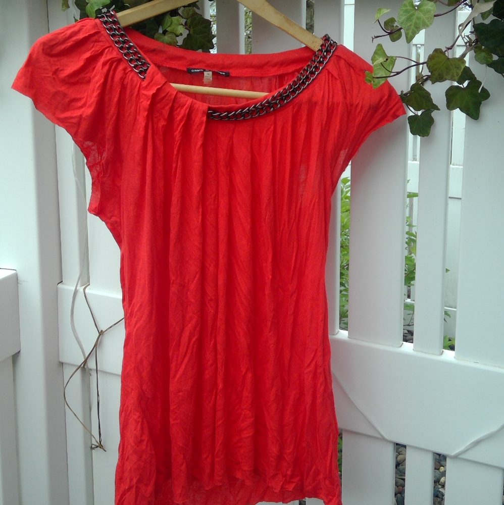 Draped Tee w/ chain detail